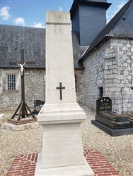 Le monument aux morts - Fresnay-le-Long 